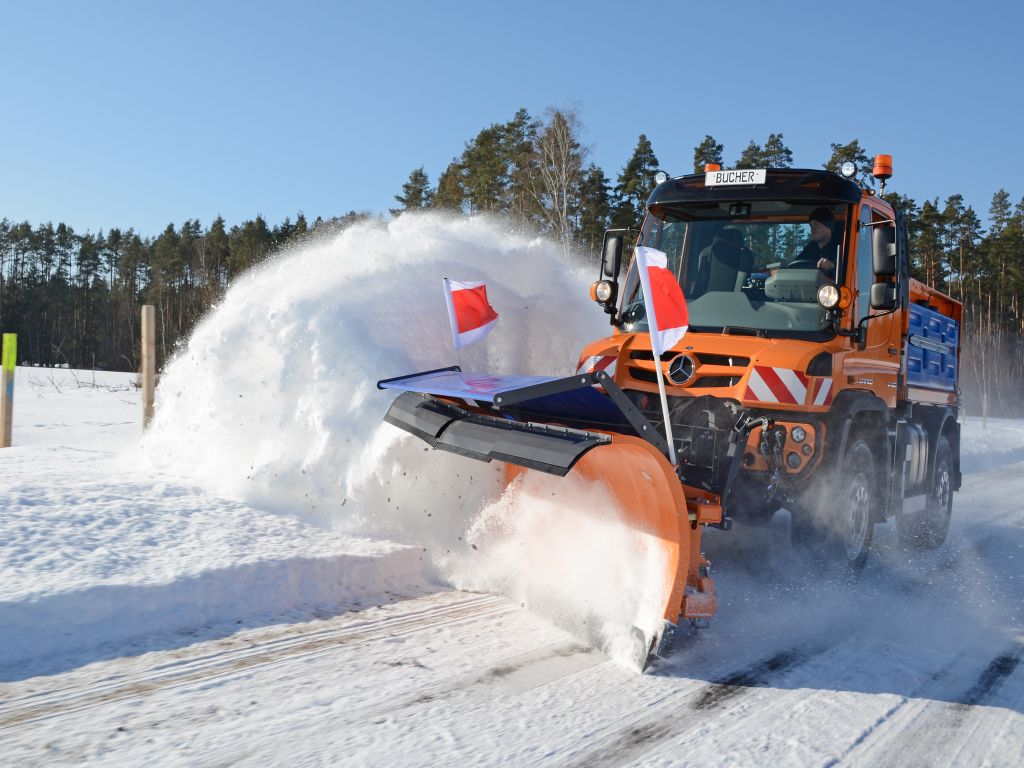 Ghid complet pentru alegerea lamei și plugului de zăpadă Bucher potrivite